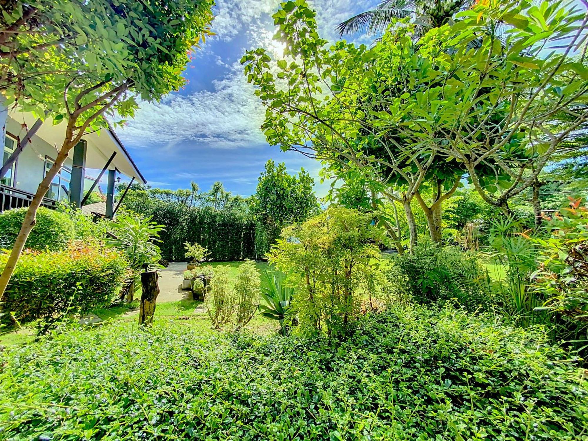 Sunanta Bungalow Koh Lanta Exterior photo